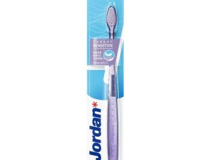 Jordan Target Sensitive Toothebrush Ultra Soft 0.01mm Πολύ Μαλακή Οδοντόβουρτσα για Βαθύ Καθαρισμό με Εξαιρετικά Λεπτές Ίνες 1 Τεμάχιο – Μωβ